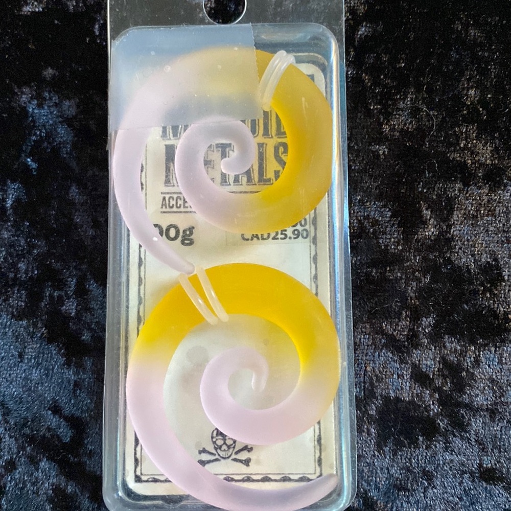 Morbid Metals - Yellow and Pink Swirl